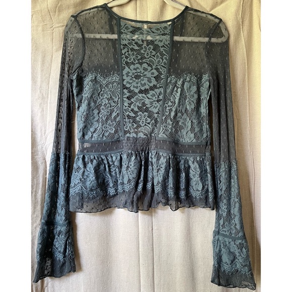 Free people lace and sheer blouse size x small dusty blue - Picture 6 of 10